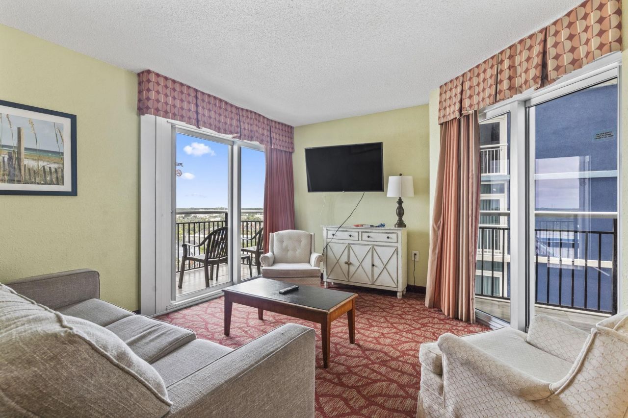 504 N Ocean Blvd. Photo 9