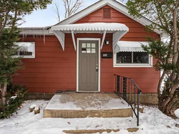 1592 Greenbrier Street, Saint Paul, MN 55106