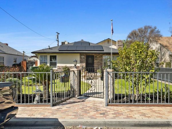 2625 Bay Street, Bakersfield, CA 93301