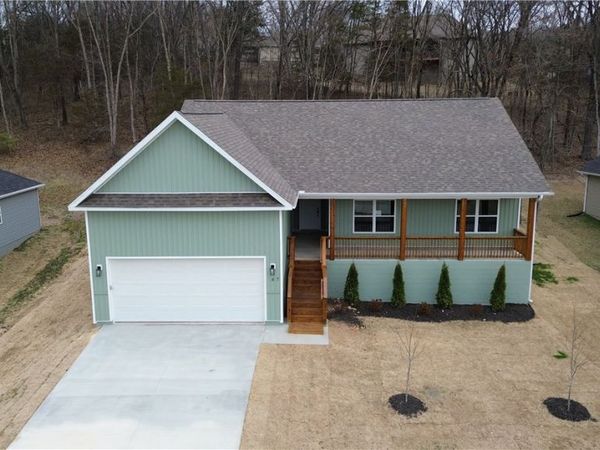 47 Overton Drive , Bella Vista, AR 72714