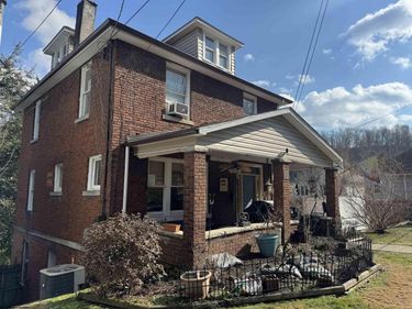 523 S 7th Street, Clarksburg, WV 26301