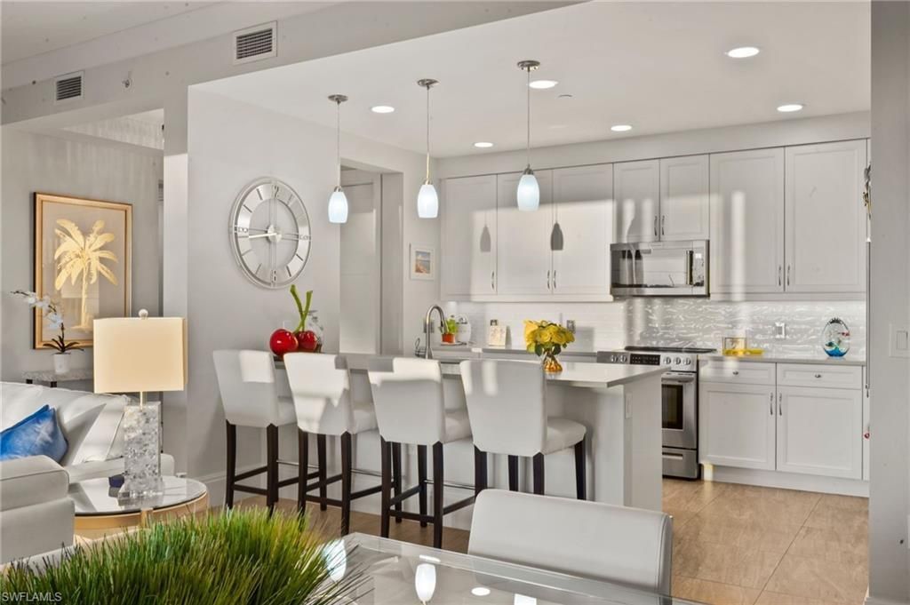 1035 3rd Ave S, Unit 407, Naples, FL 34102 Photo