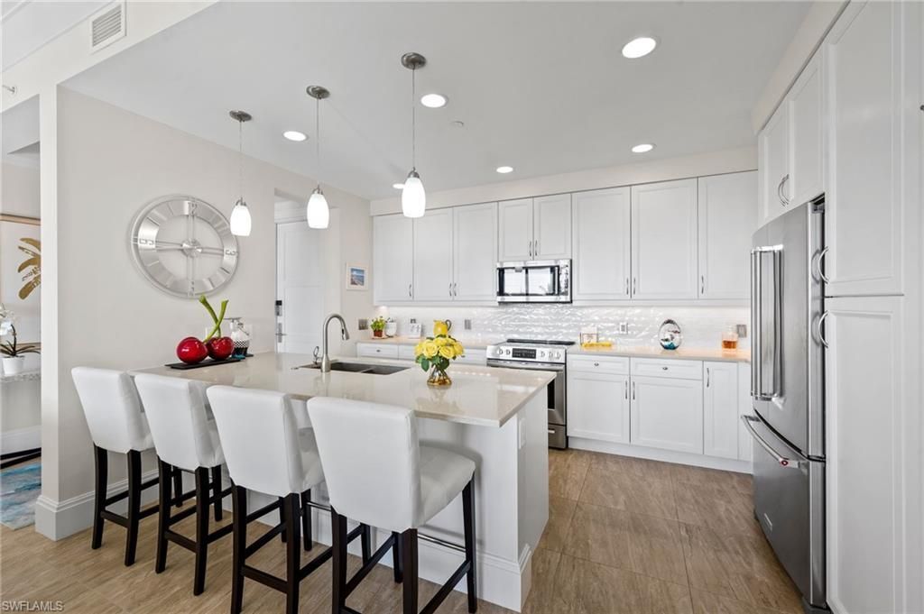 1035 3rd Ave S, Unit 407, Naples, FL 34102 Photo