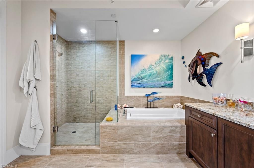 1035 3rd Ave S, Unit 407, Naples, FL 34102 Photo