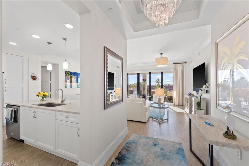 1035 3rd Ave S, Unit 407, Naples, FL 34102 Photo