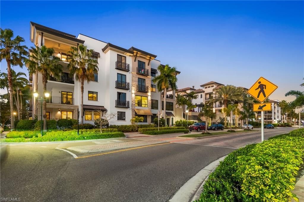 1035 3rd Ave S, Unit 407, Naples, FL 34102 Photo