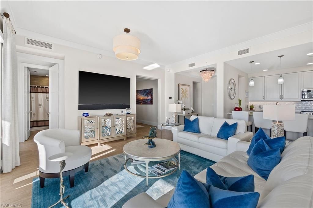 1035 3rd Ave S, Unit 407, Naples, FL 34102 Photo