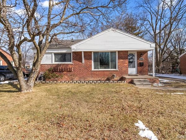 11322 Garden Street, Livonia, MI 48150