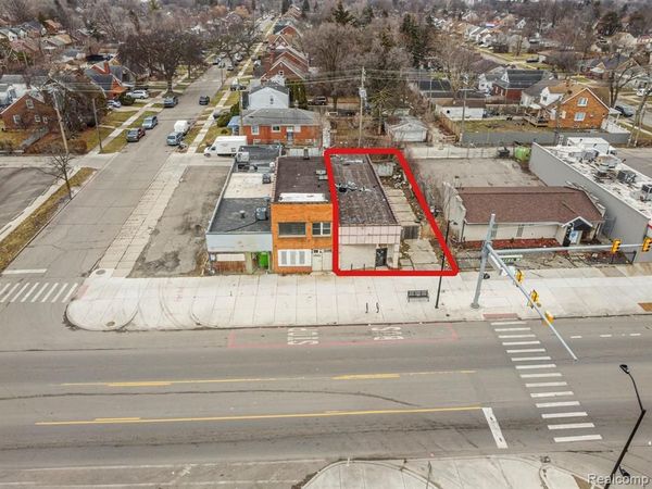 16815 W Warren Avenue, Detroit, Mi 48228