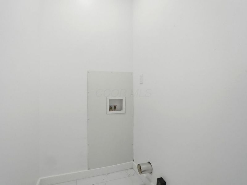 160 E Race Street , Mechanicsburg, OH 43044 Photo 17