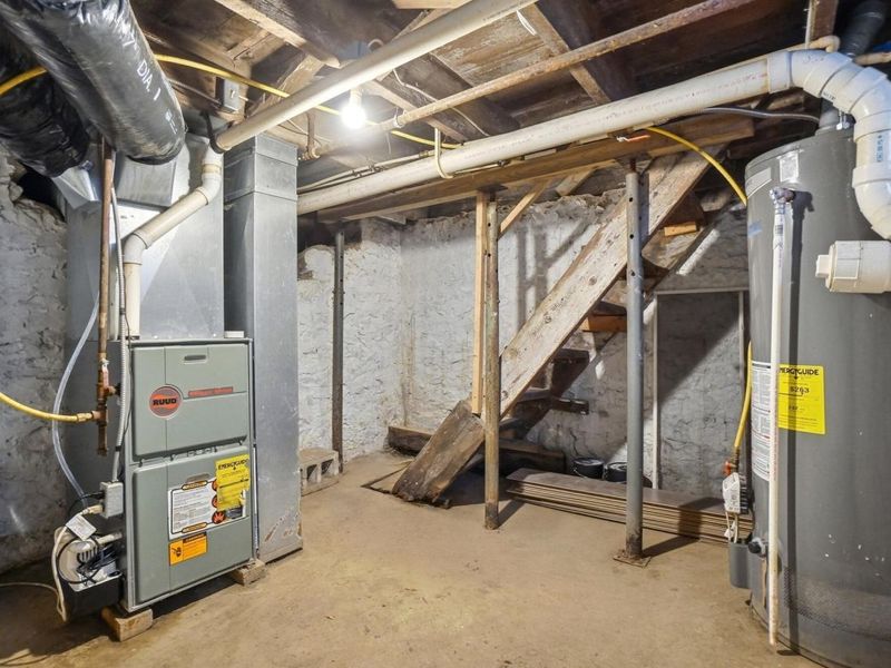 160 E Race Street , Mechanicsburg, OH 43044 Photo 24