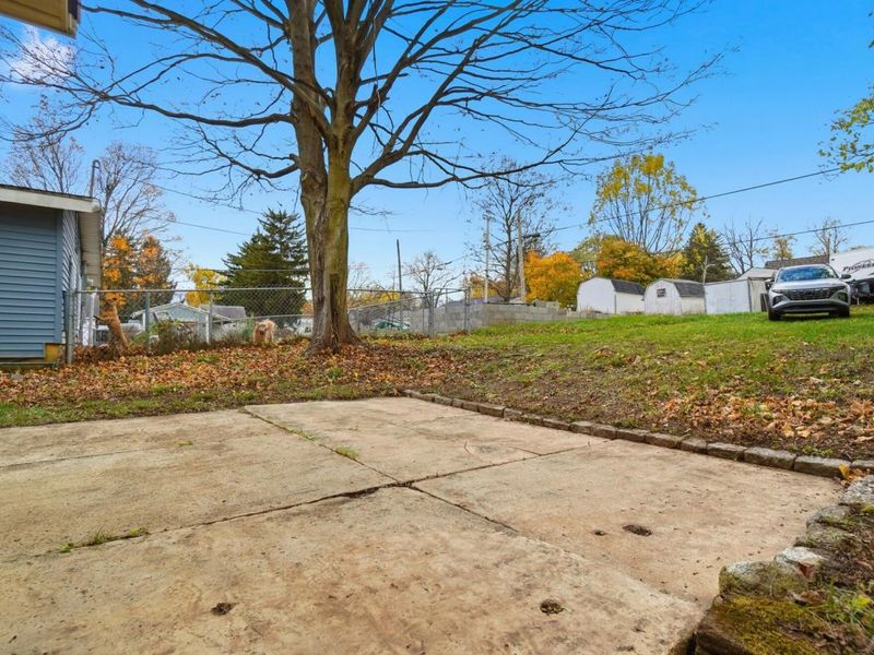 160 E Race Street , Mechanicsburg, OH 43044 Photo 28