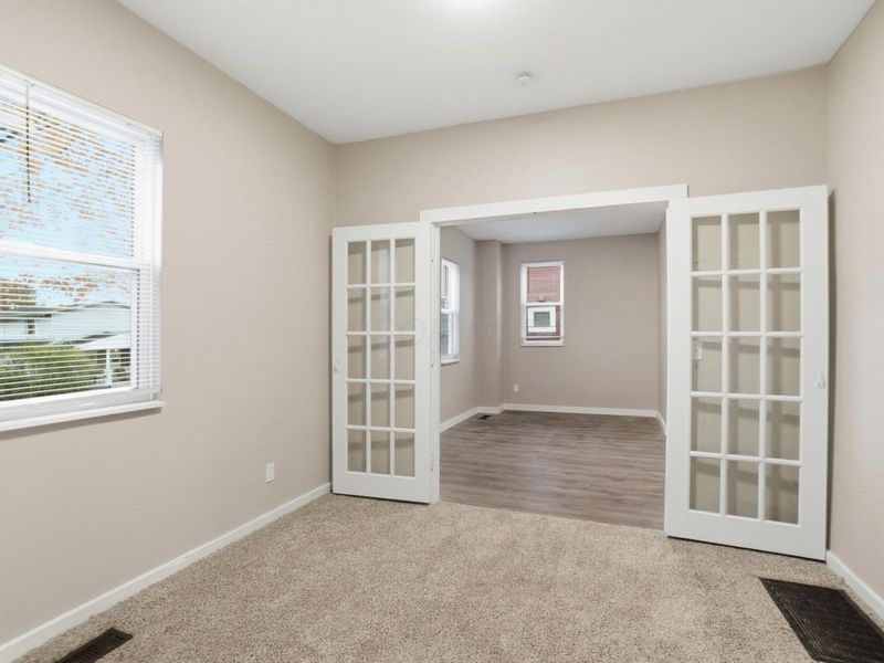 160 E Race Street , Mechanicsburg, OH 43044 Photo 9