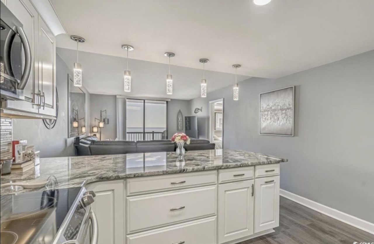 601 Mitchell Dr.  Photo 5