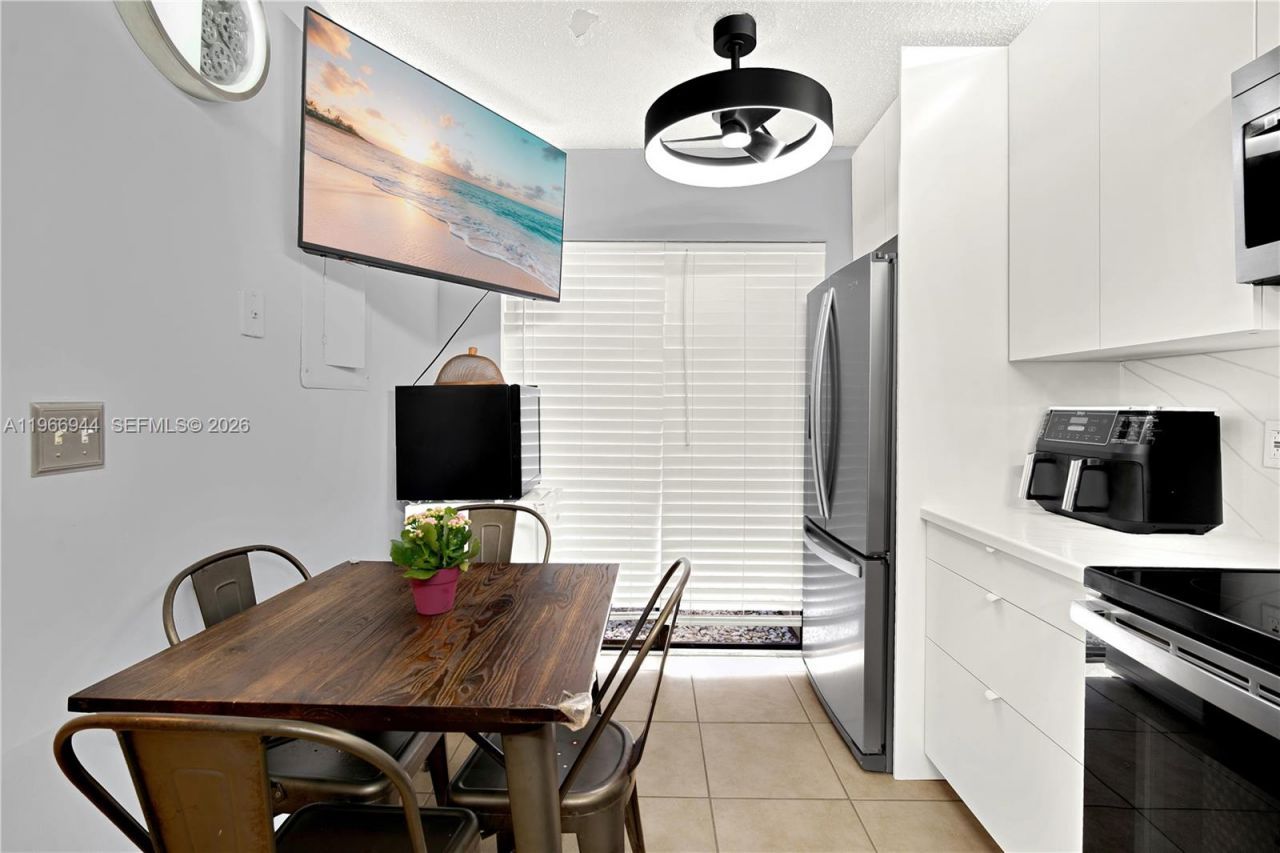 3437 S Carambola Cir S, Unit 2463, Coconut Creek, FL 33066 Photo