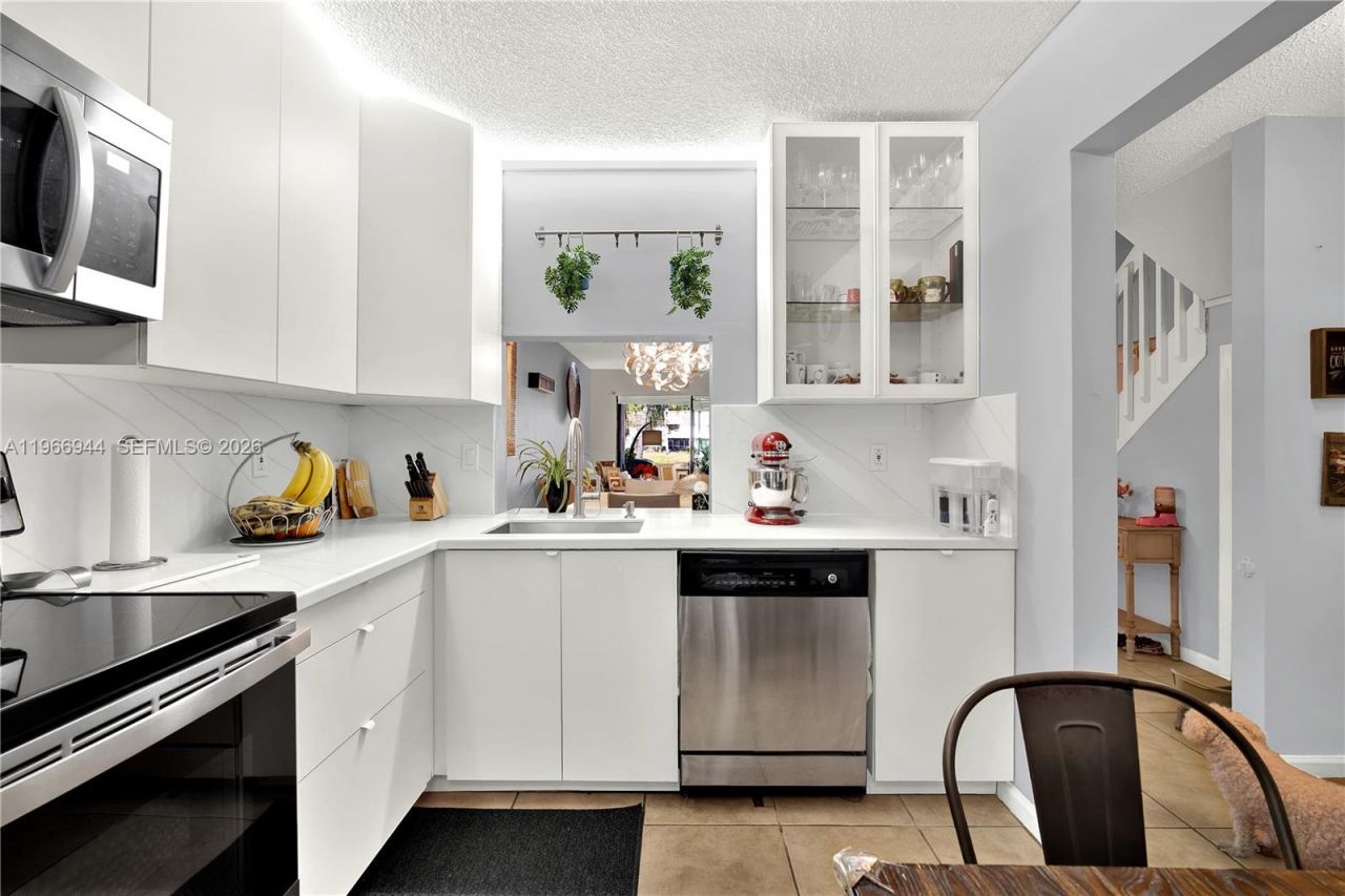 3437 S Carambola Cir S, Unit 2463, Coconut Creek, FL 33066 Photo