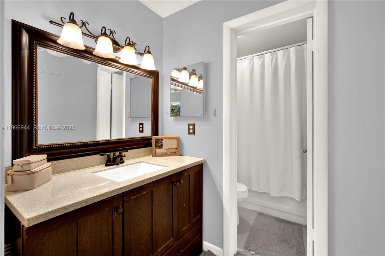 3437 S Carambola Cir S, Unit 2463, Coconut Creek, FL 33066 Photo