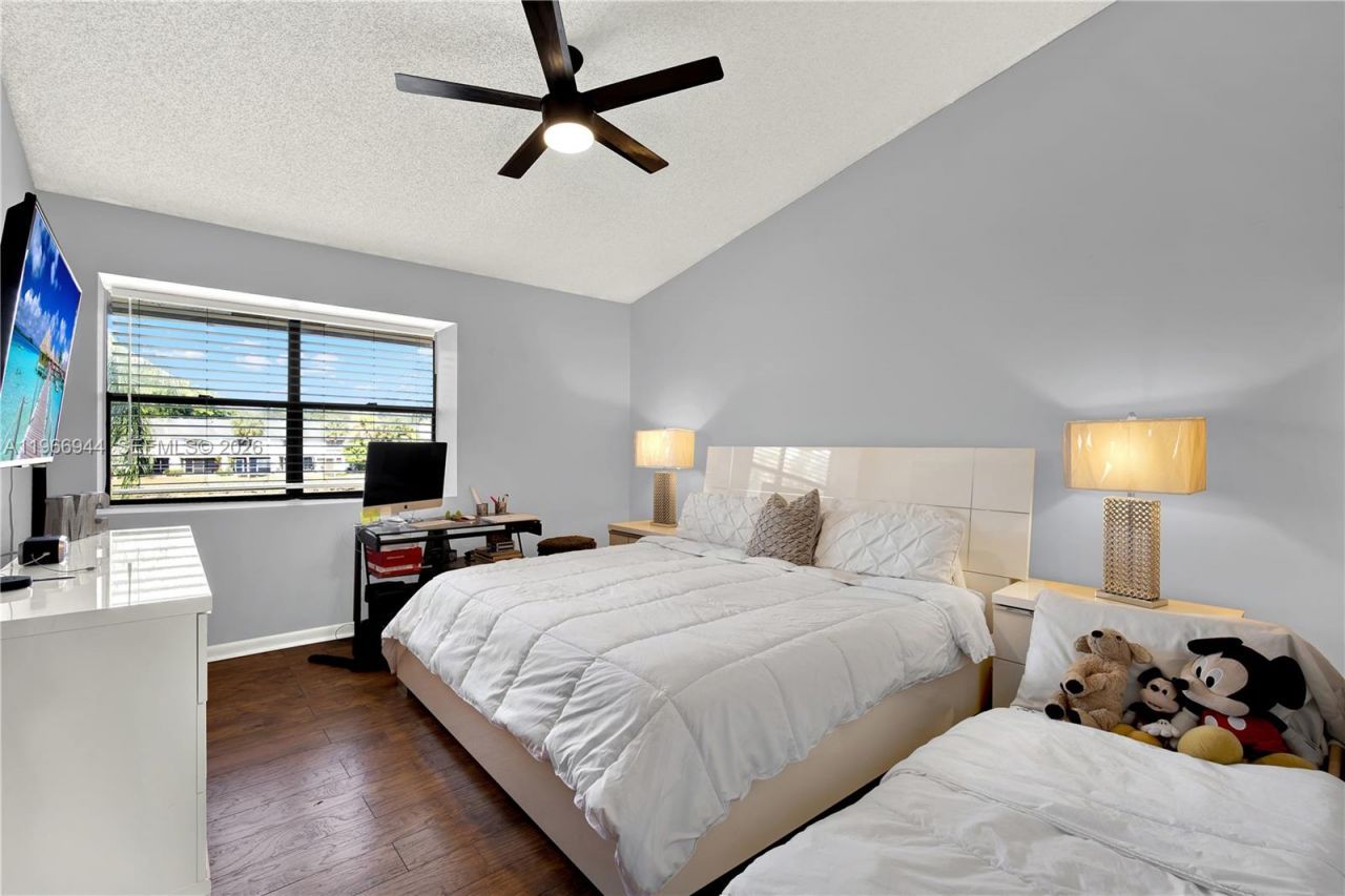 3437 S Carambola Cir S, Unit 2463, Coconut Creek, FL 33066 Photo