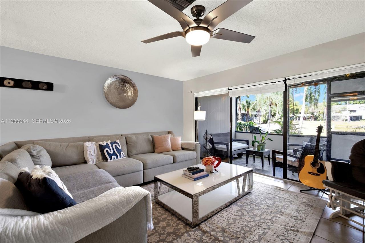 3437 S Carambola Cir S, Unit 2463, Coconut Creek, FL 33066 Photo