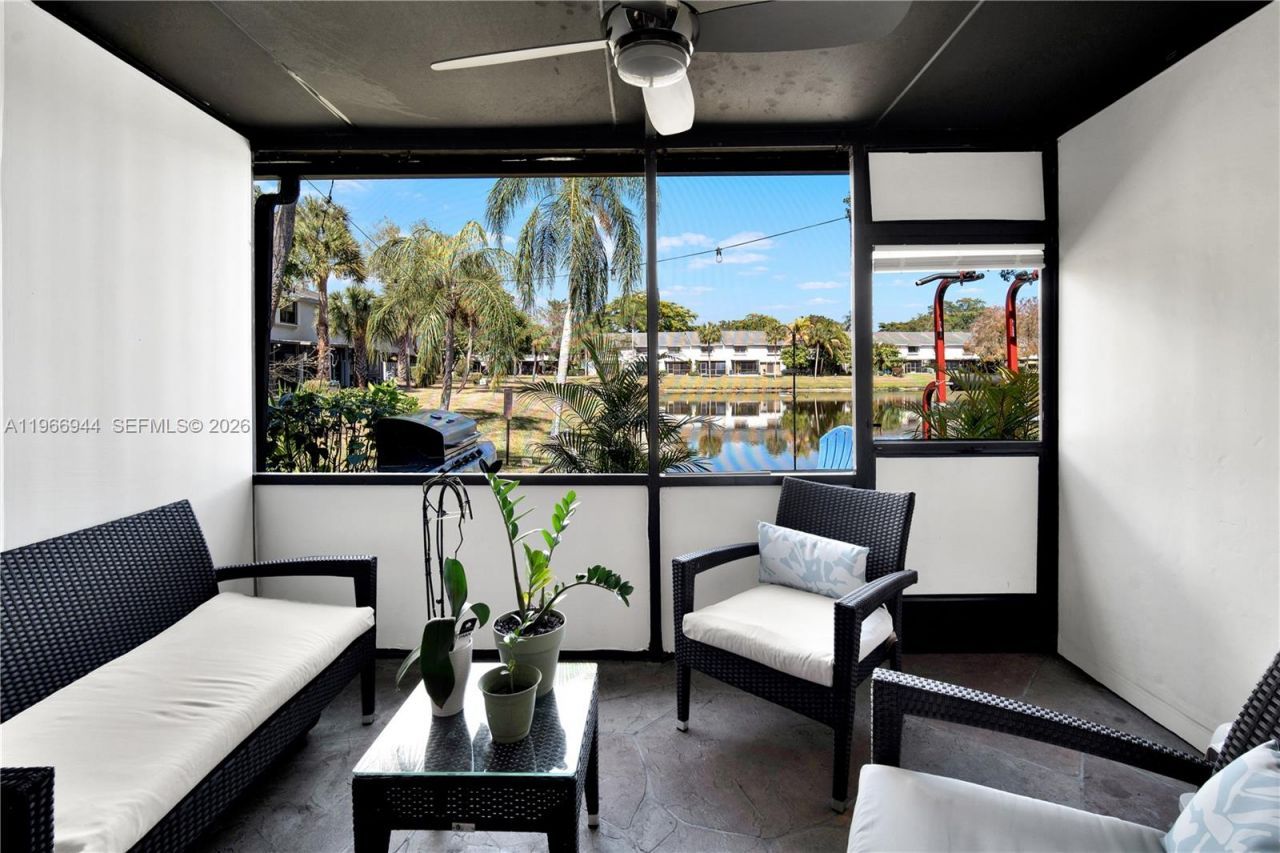 3437 S Carambola Cir S, Unit 2463, Coconut Creek, FL 33066 Photo