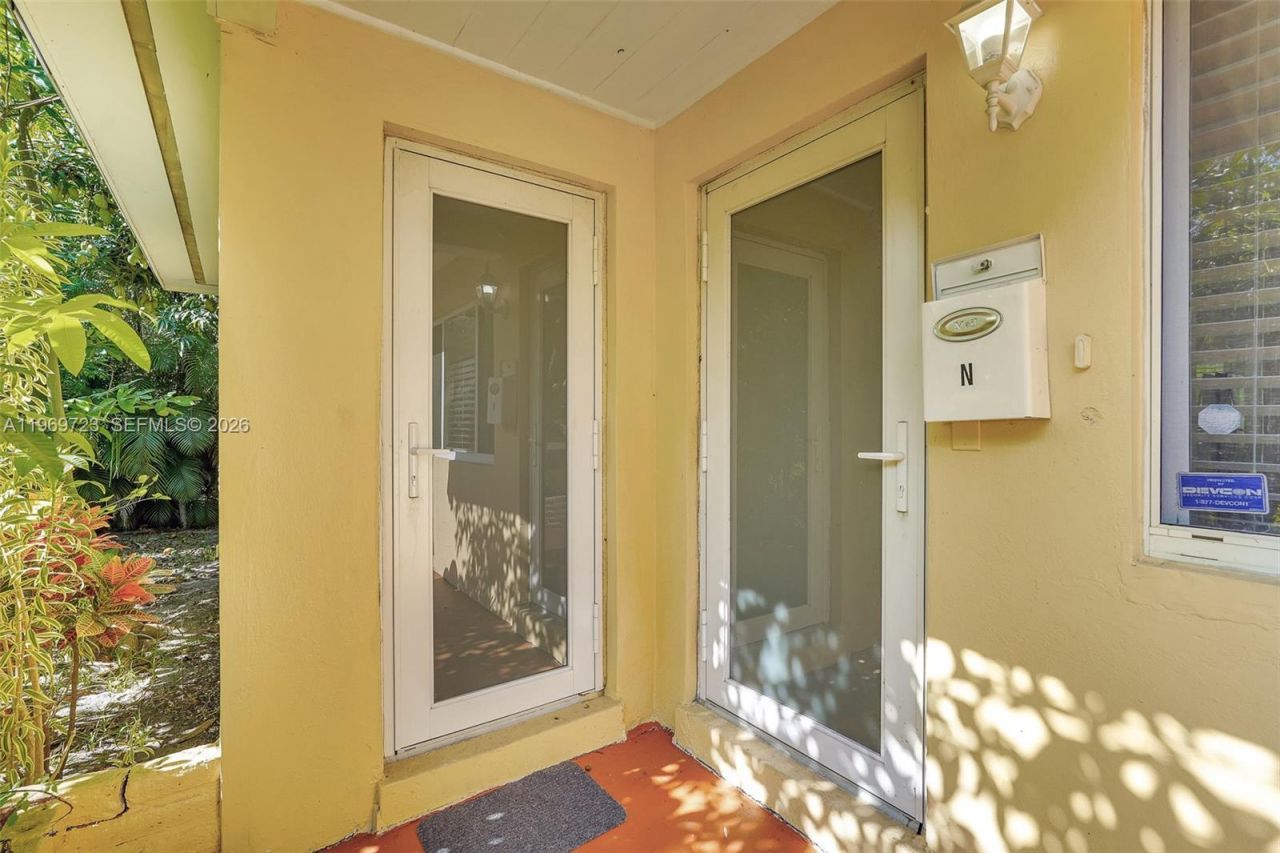 11919 NE 8th Ave , Biscayne Park, FL 33161 Photo