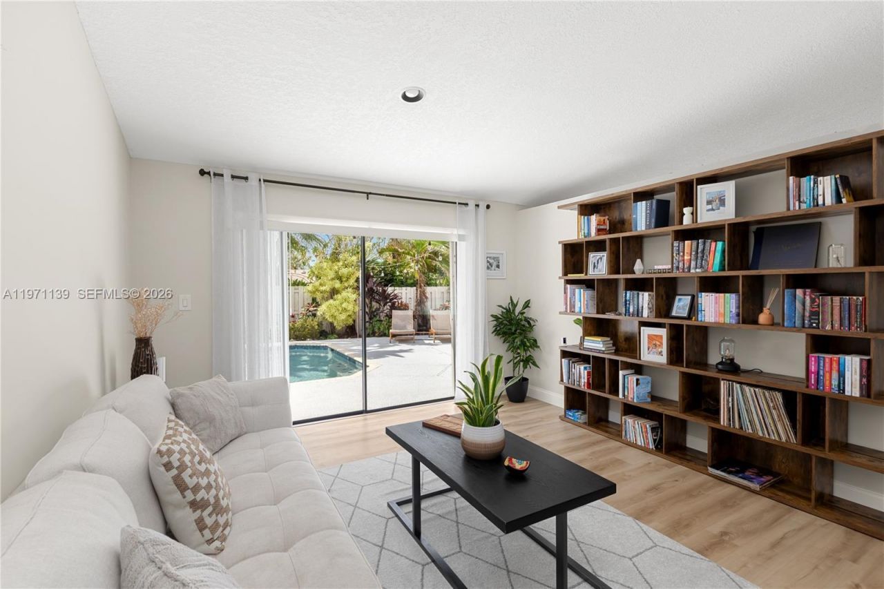 13810 Roanoke St, Davie, FL 33325 Photo