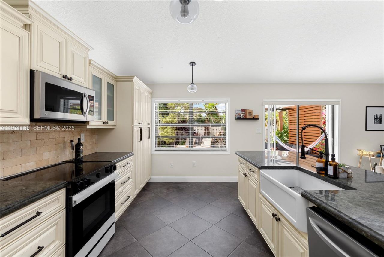 13810 Roanoke St, Davie, FL 33325 Photo