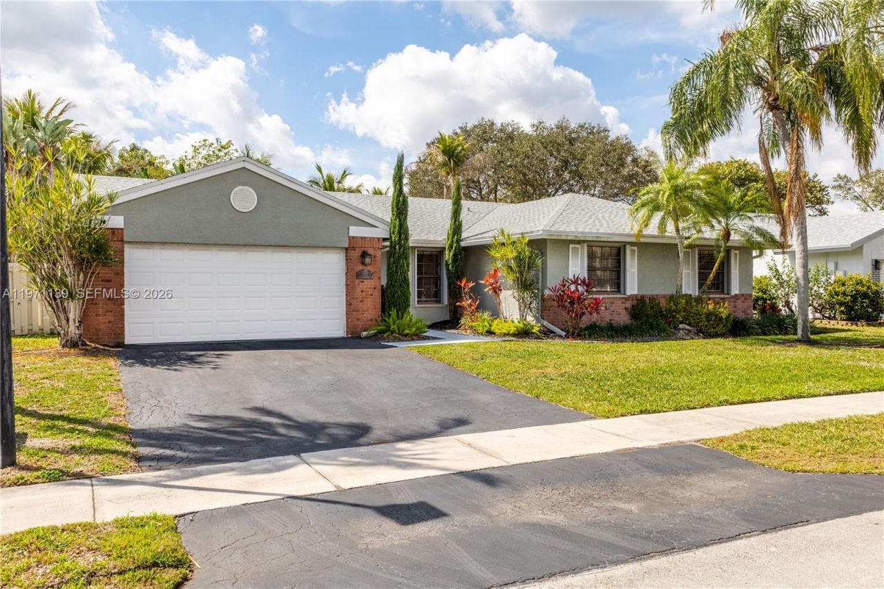 13810 Roanoke St, Davie, FL 33325 Photo