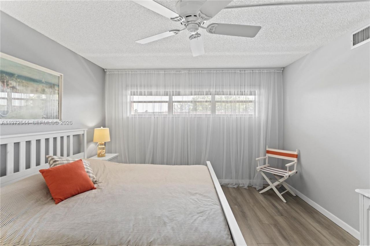 9523 S Hollybrook Lake Dr , Unit 21-307, Pembroke Pines, FL 33025 Photo