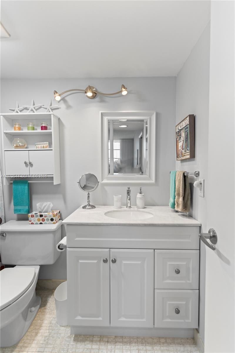 9523 S Hollybrook Lake Dr , Unit 21-307, Pembroke Pines, FL 33025 Photo