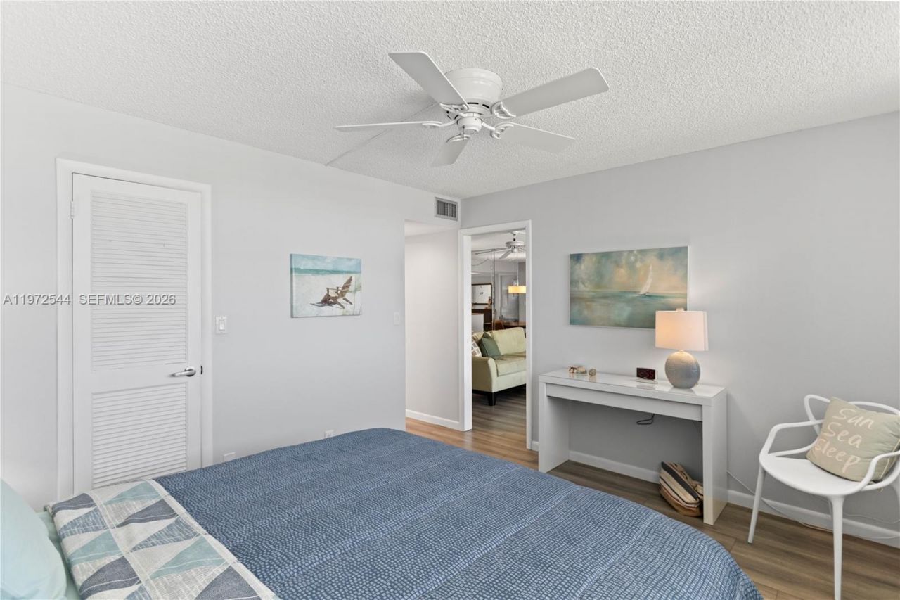 9523 S Hollybrook Lake Dr , Unit 21-307, Pembroke Pines, FL 33025 Photo