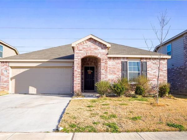 4604 Benham Dr, Crowley, TX 76036