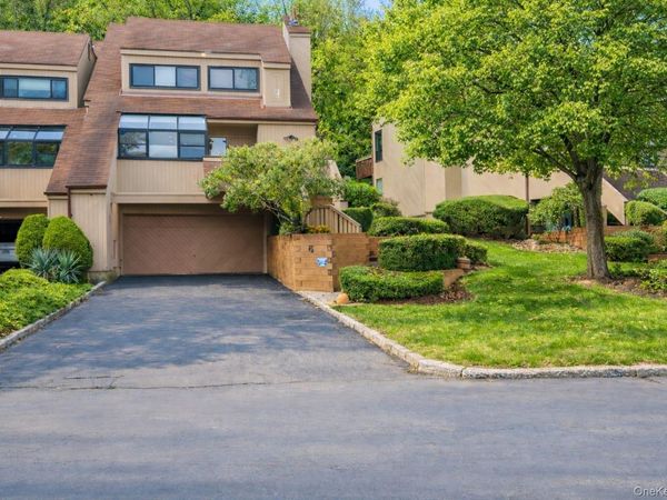 6 John Bean Court , Port Washington, NY 11050