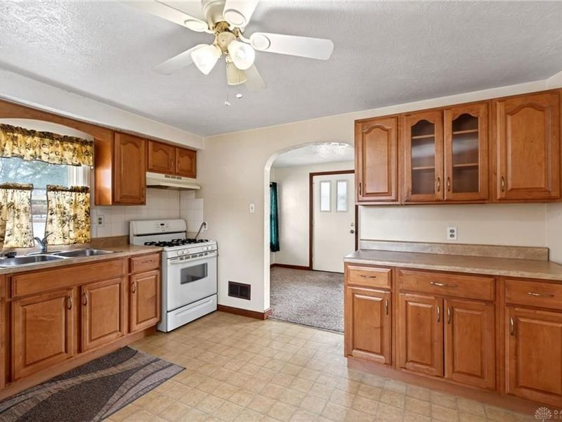 9 Edna Avenue, Fairborn, OH 45324 Photo 7