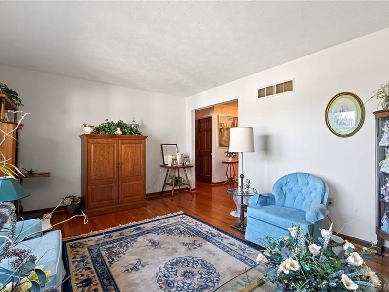 8596 Monticello Drive, West Chester, OH 45069 Photo 11