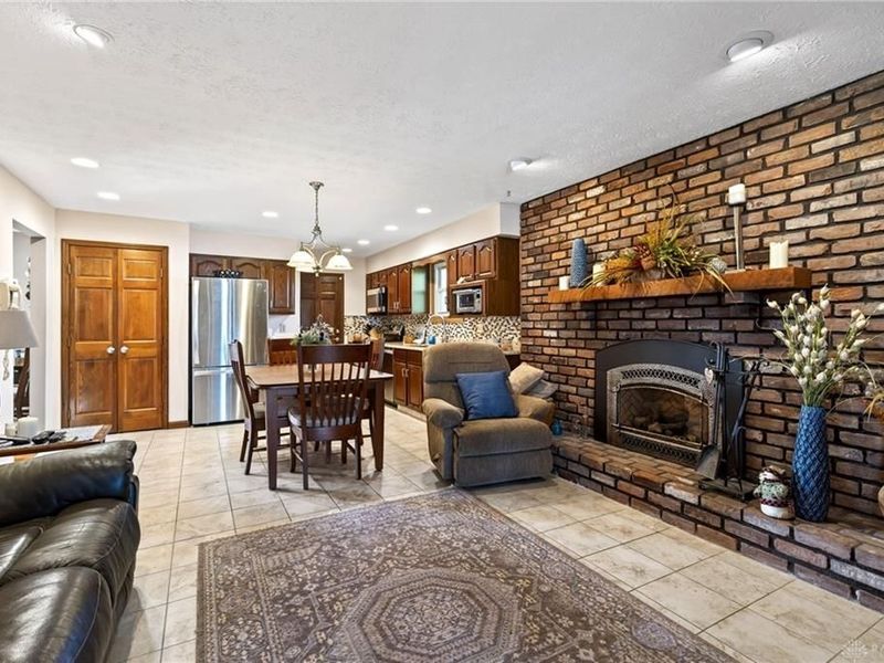 8596 Monticello Drive, West Chester, OH 45069 Photo 17