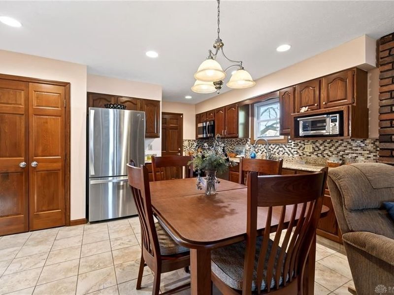 8596 Monticello Drive, West Chester, OH 45069 Photo 18