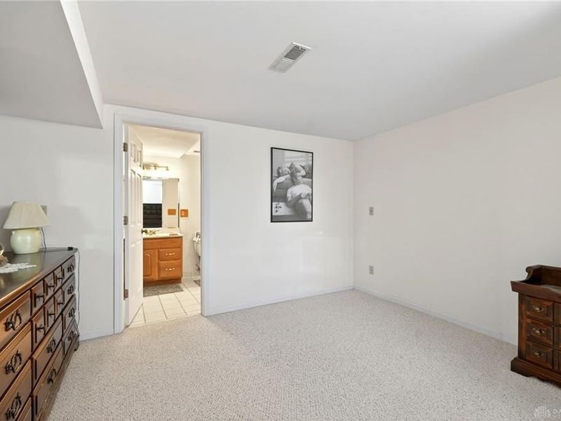 8596 Monticello Drive, West Chester, OH 45069 Photo 38