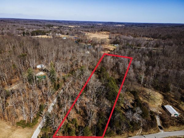 3002 Old State Road, Henryville, IN 47126