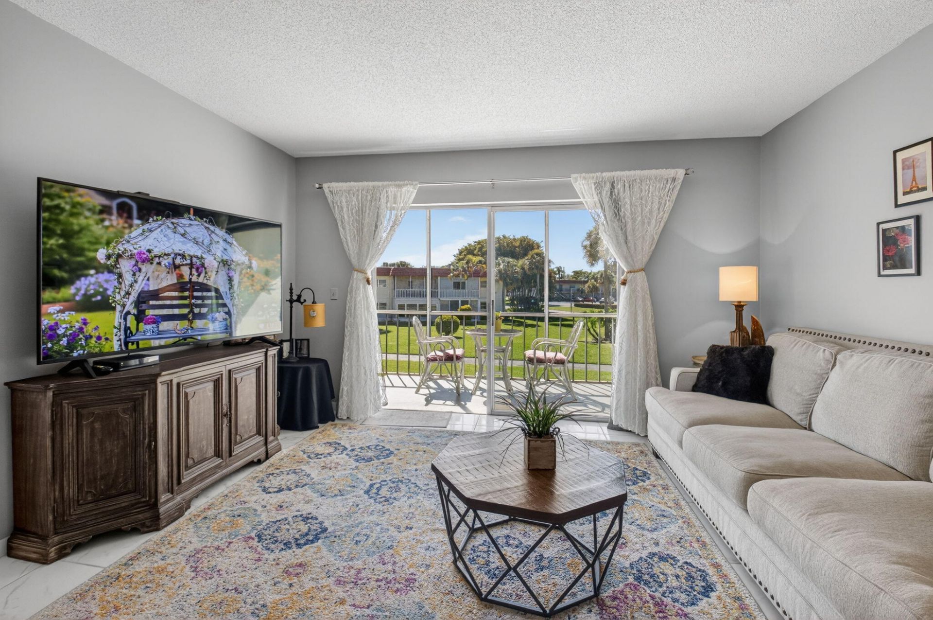33 Abbey Lane, Unit 207, Delray Beach, FL 33446 Photo