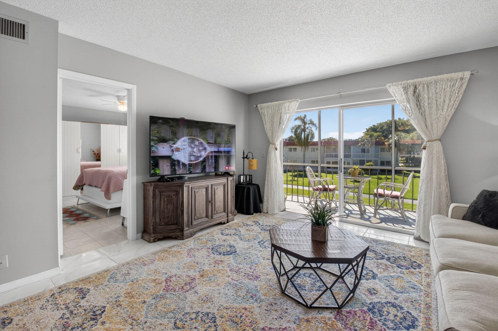 33 Abbey Lane, Unit 207, Delray Beach, FL 33446 Photo