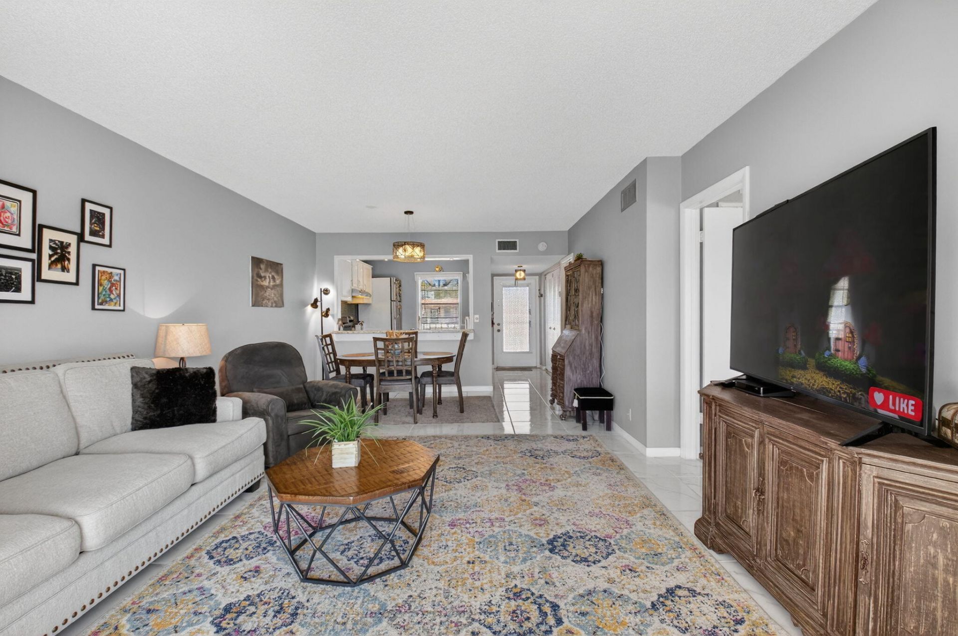 33 Abbey Lane, Unit 207, Delray Beach, FL 33446 Photo
