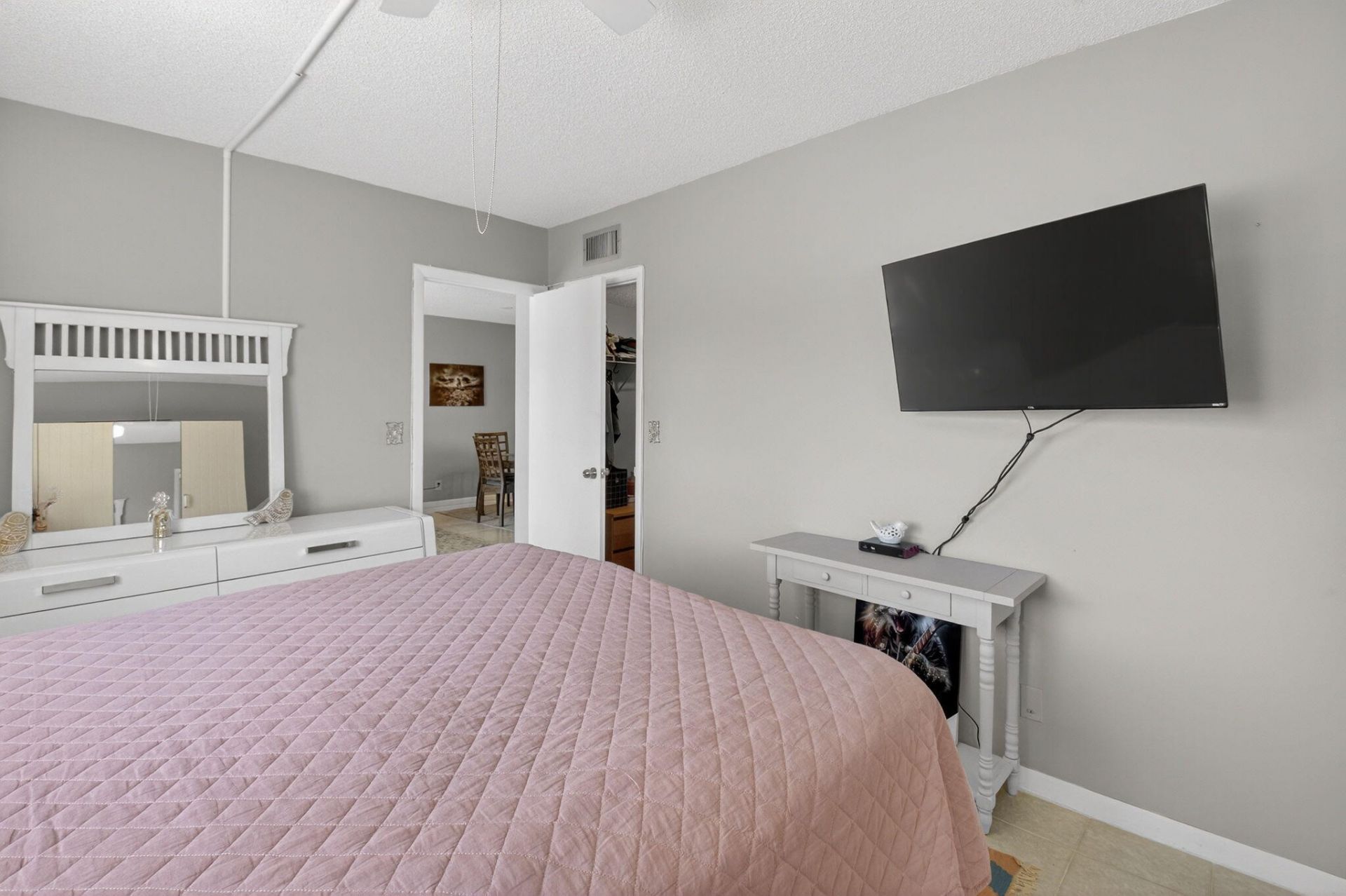 33 Abbey Lane, Unit 207, Delray Beach, FL 33446 Photo