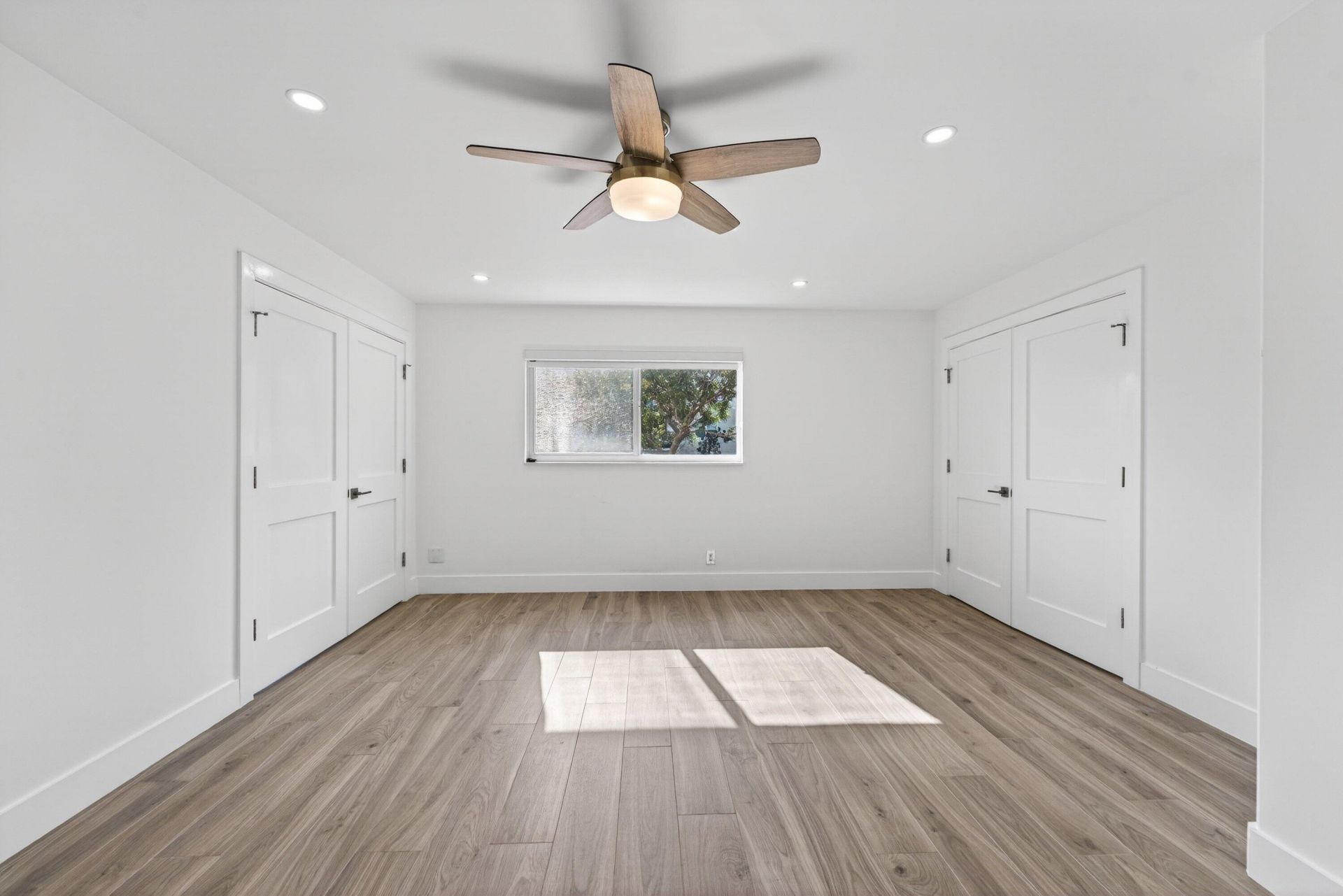 1206 S Lake Drive, Unit 203, Lantana, FL 33462 Photo