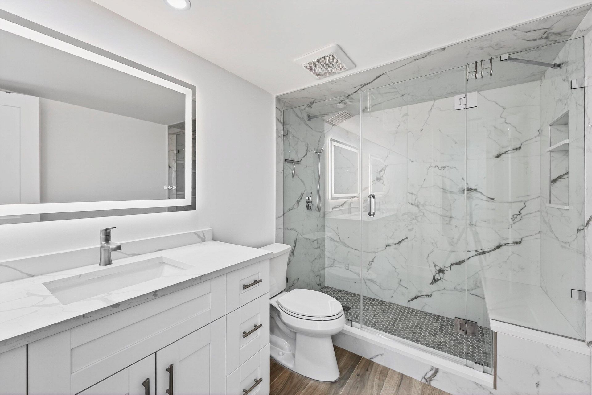 1206 S Lake Drive, Unit 203, Lantana, FL 33462 Photo