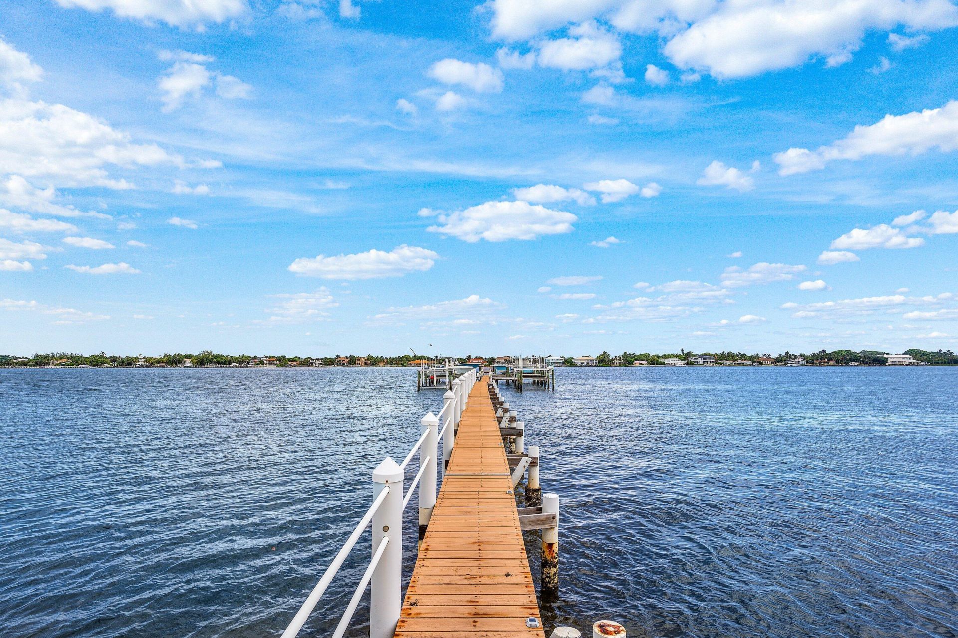 1206 S Lake Drive, Unit 203, Lantana, FL 33462 Photo