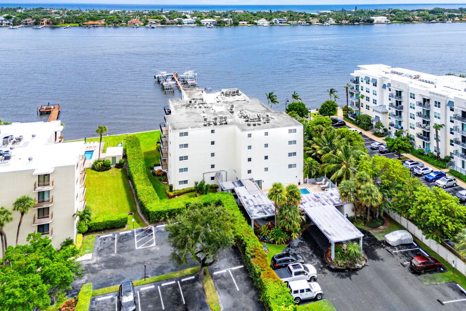 1206 S Lake Drive, Unit 203, Lantana, FL 33462 Photo