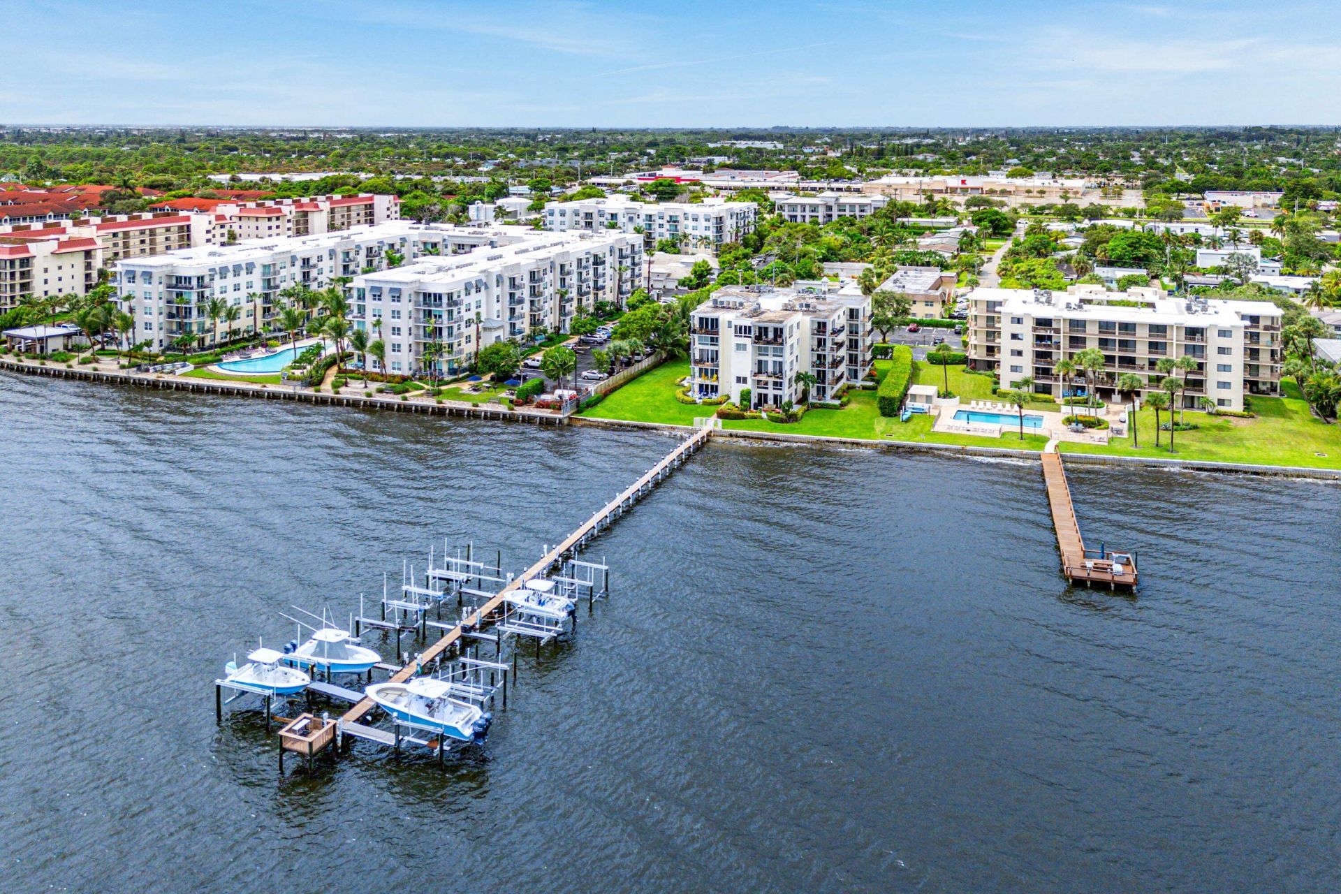 1206 S Lake Drive, Unit 203, Lantana, FL 33462 Photo