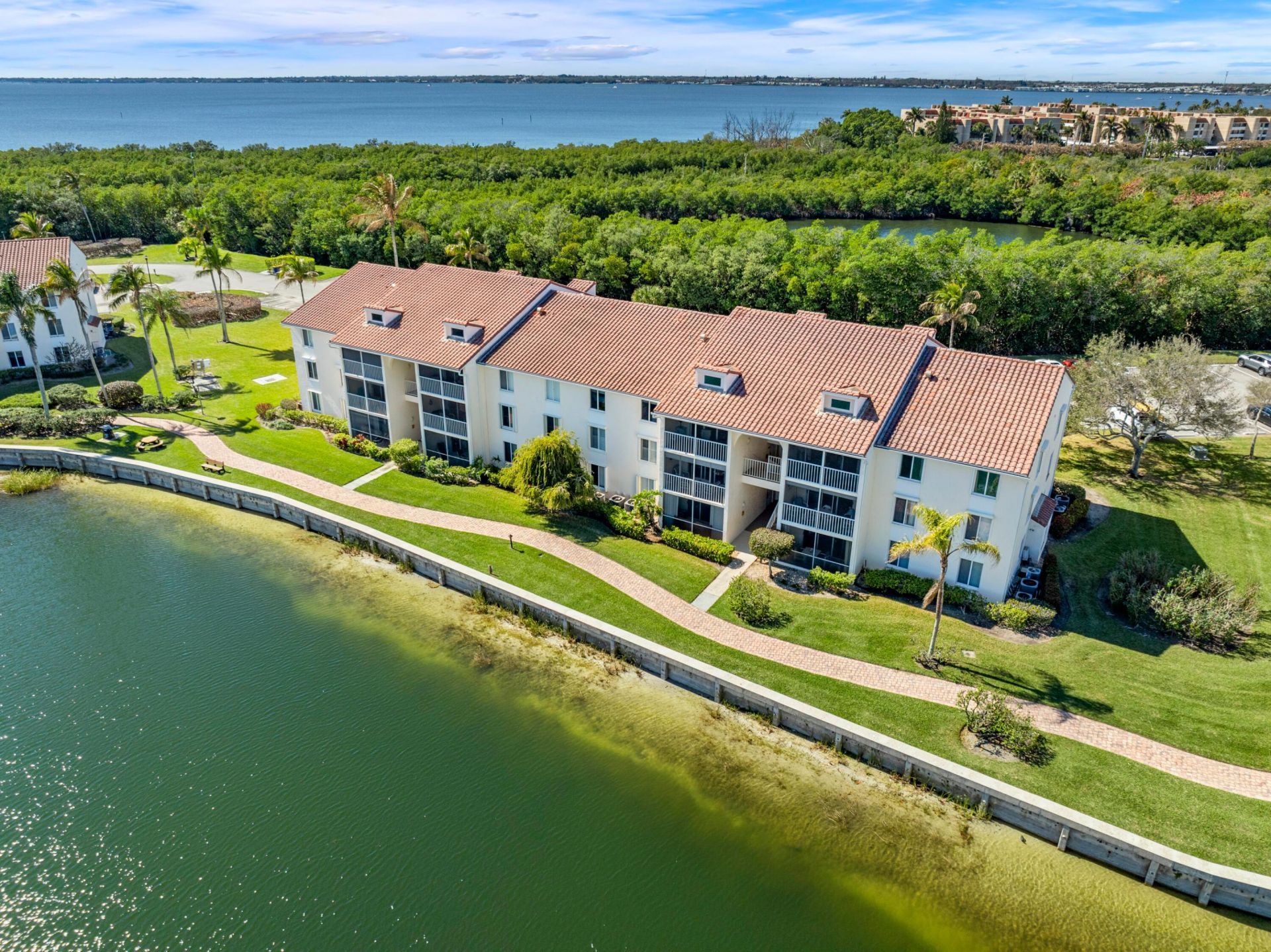 4452 NE Ocean Blvd, Unit C3, Jensen Beach, FL 34957 Photo
