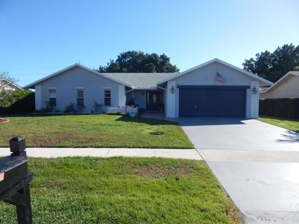 121 Granada Street, Royal Palm Beach, FL 33411